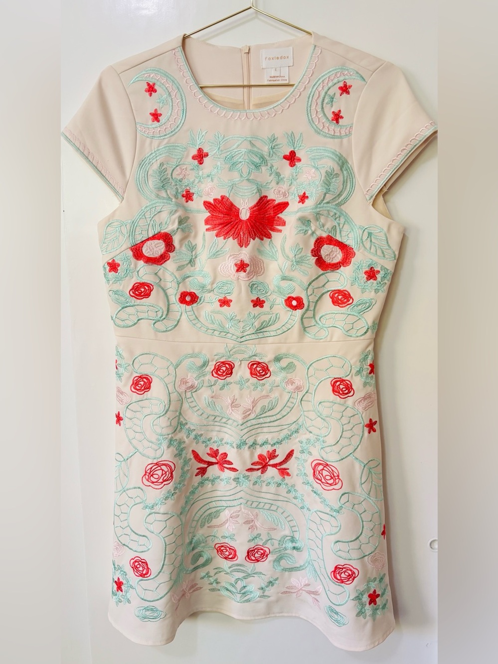 foxiedox| Ivory Cap Sleeve Mini Dress w/ Pink & Mint Floral Embroidery Sz L